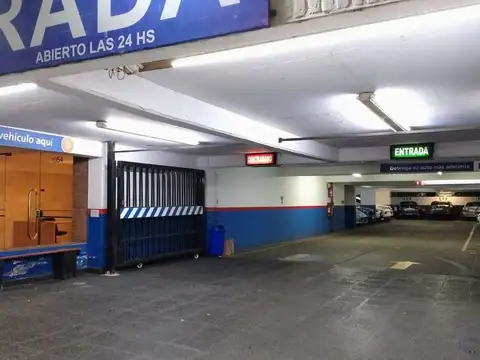 Cochera en Venta en Recoleta, CABA