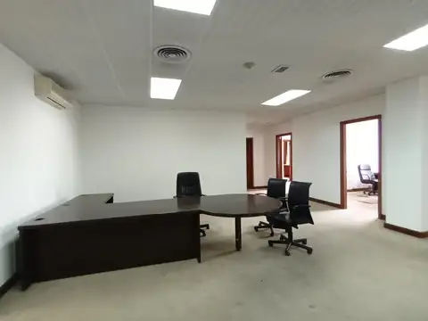 Oficina en Alquiler en Microcentro, Centro