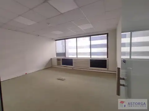 Oficina en Alquiler en Catalinas, Centro