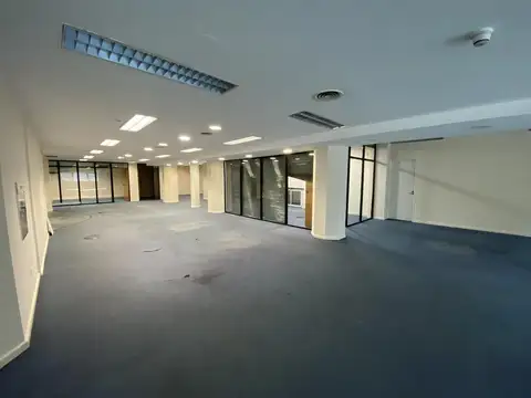 Oficina en Alquiler en Monserrat, Capital Federal