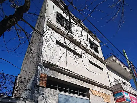 Galpón en Venta en Mataderos, Capital Federal