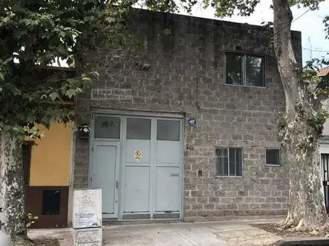 Galpón en Venta en Mataderos, CABA
