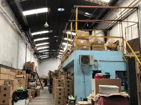 Galpón en Venta en Villa Soldati, Capital Federal