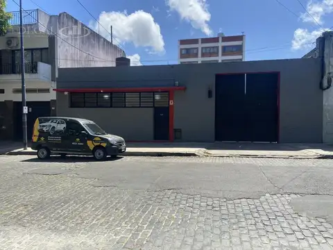 Galpón en Venta en Parque Chacabuco, Capital Federal