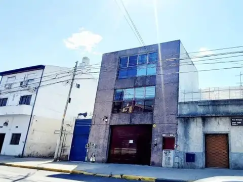 Galpón en Venta en Villa General Mitre, Capital Federal