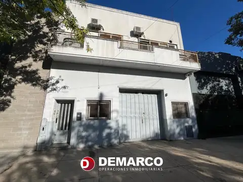 Galpón en Venta en Barrio Naón, Mataderos