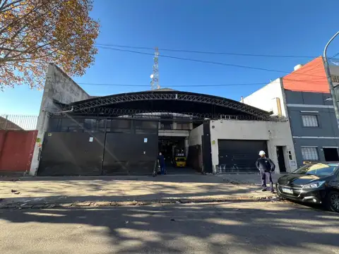 Galpón en Venta en Mataderos, Capital Federal