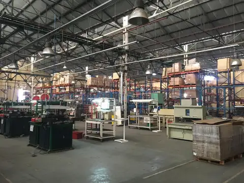 Galpón en Venta en Villa Soldati, Capital Federal