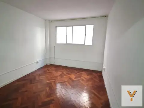 Oficina en Venta en Monserrat, CABA