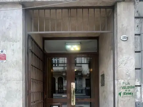 Oficina en Venta en Tribunales, Centro
