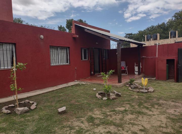 Casa · 91m² · 4 Ambientes · 1 Cochera