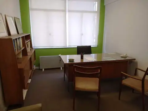 Oficina en Venta en Tribunales, Centro