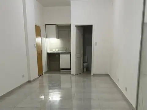 Oficina en Venta en Tribunales, Centro