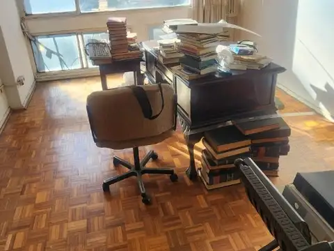 Oficina en Venta en Tribunales, Centro