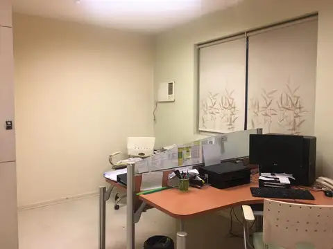 Oficina en Venta en Tribunales, Centro