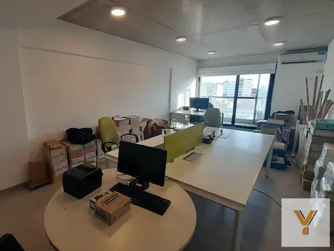Oficina en Venta en Parque Patricios, CABA