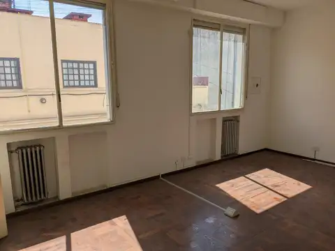 Oficina en Venta en Monserrat, Capital Federal