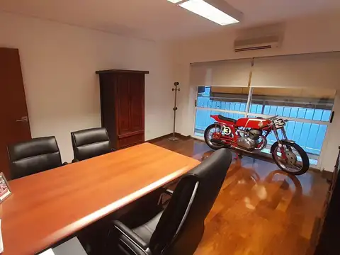 Oficina en Venta en Tribunales, Centro