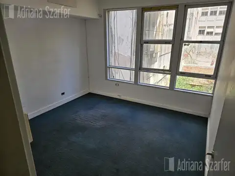 Oficina en Venta en Tribunales, Centro