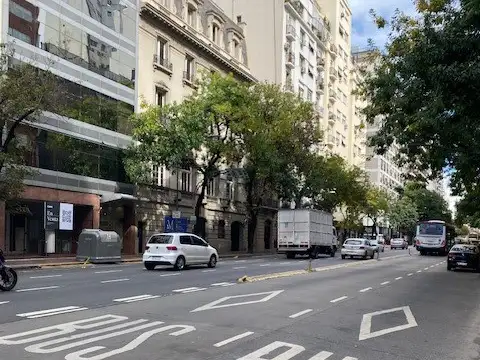Oficina en Venta en Recoleta, CABA