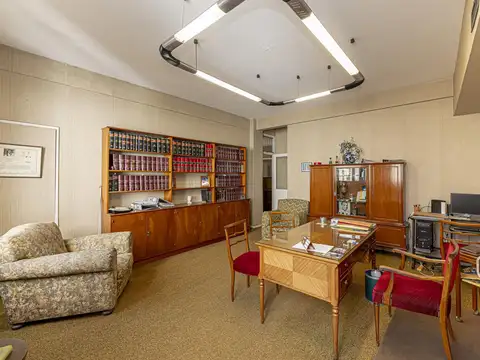 Oficina en Venta en Tribunales, Centro