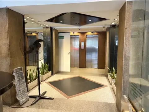 Oficina en Venta en Tribunales, Centro