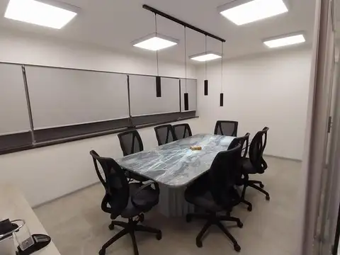 Oficina en Venta en Tribunales, Centro
