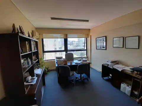Oficina en Venta en Tribunales, Centro