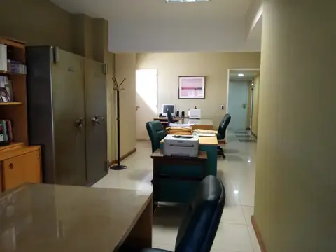 Oficina en Venta en Tribunales, Centro