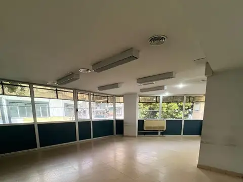 Oficina en Venta en Balvanera, Capital Federal