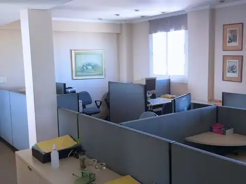 Oficina en Venta en Tribunales, Centro