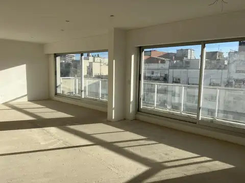 Oficina en Venta en Recoleta, CABA