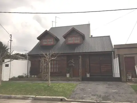 Casa en Venta en Burzaco, Partido de Almirante Brown