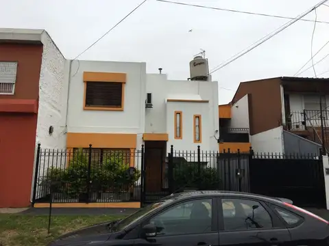 Casa en Venta en Moron Sur, Moron