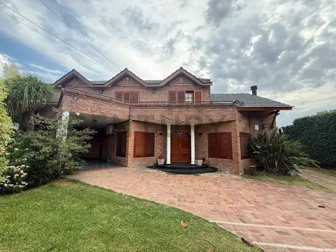 Casa en Venta en Pilar Centro, Pilar