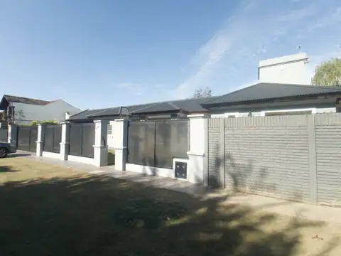 Casa en Venta en Adrogue, Partido de Almirante Brown