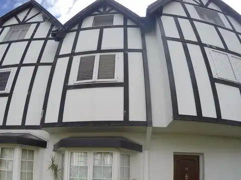 Casa en Venta en Adrogue, Partido de Almirante Brown