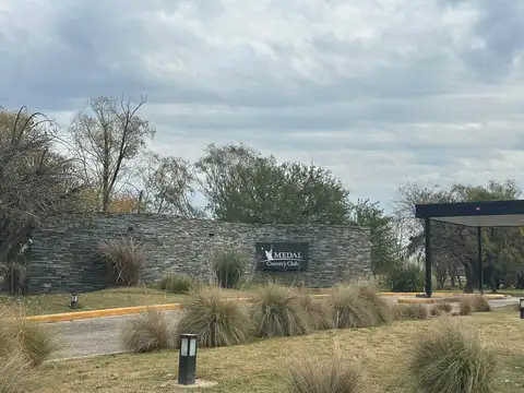 Casa en Venta en Medal Country club, Countries y Barrios Cerrados en Pilar