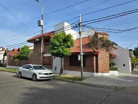 Casa en Venta en Villa Sarmiento, Partido de Morón