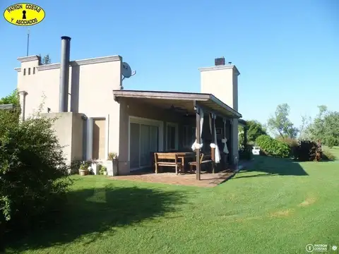 Casa en Venta en Santa Catalina, Countries y Barrios Cerrados en Lujan