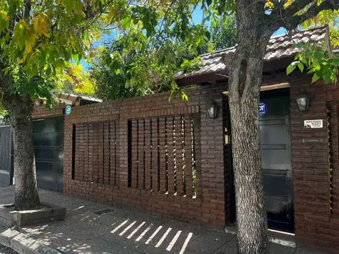 Casa en Venta en Ciudad Jardin del Palomar, Partido de Tres de Febrero