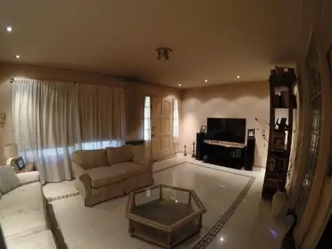 Casa en Venta en Villa Luzuriaga, Partido de La Matanza