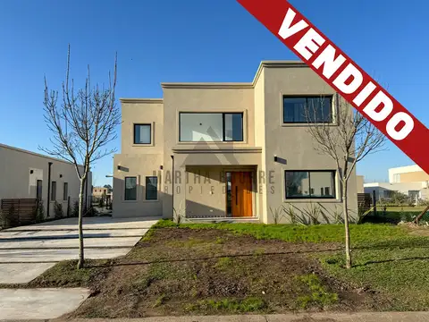 Casa en Venta en Santo Tomas, Countries y Barrios Cerrados en Pilar