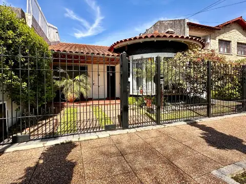 Casa en Venta en Castelar Sur, Castelar
