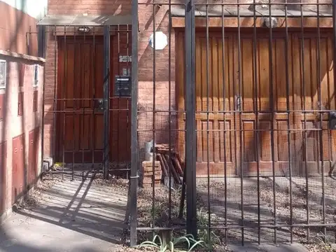Casa en Venta en Barrio Parque, Villa Martelli