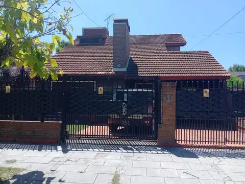 Casa en Venta en Pilar Centro, Pilar