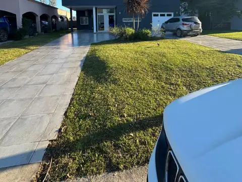 Casa en Venta en Brickland, Countries y Barrios Cerrados en Esteban Echeverria
