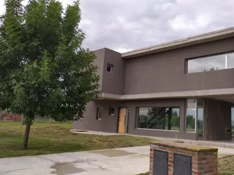 Casa en Venta en San Sebastian, Countries y Barrios Cerrados en Escobar