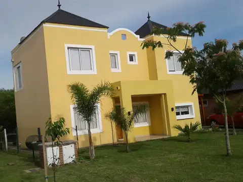 Casa en Venta en Pilar del Este - San Alfonso, Countries y Barrios Cerrados en Pilar