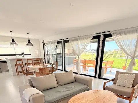 Casa en Venta en San Sebastian, Countries y Barrios Cerrados en Escobar
